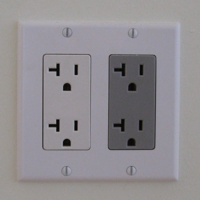 Legrand Myrius 16A Socket - Standard